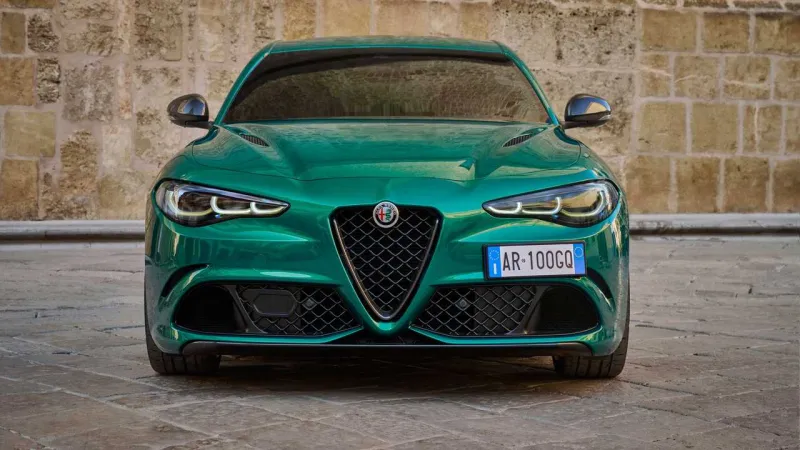 Alfa Romeo, maliyet düşürmek için Maserati ile çalışacak