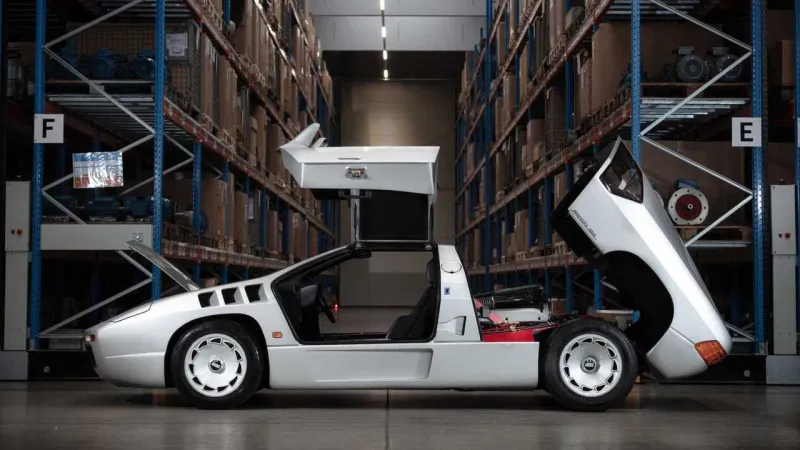 Isdera Imperator 108i: Alman Otomobil Efsanesi Geri Döndü!