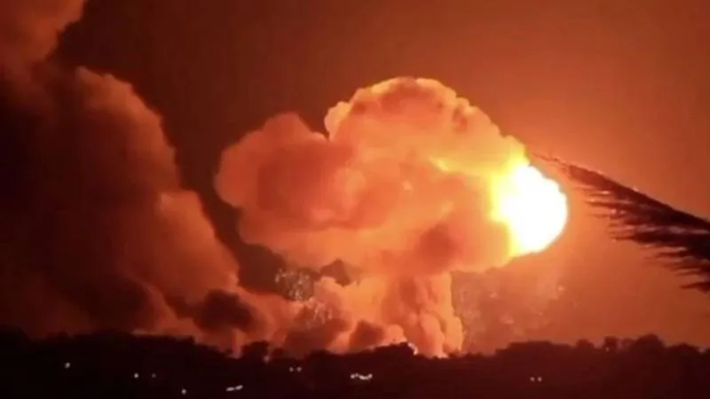 İsrail ordusu Lübnan'ın güneyini bombaladı; 11 yaralı, 1 ölü