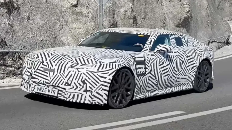 Yeni Jaguar Modelini Casuslar Görüntüledi! İşte İlk Detaylar