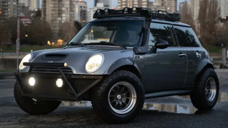 Mini Cooper'dan Off-Road Canavarı! Arazi Fatihi MINI Geldi!