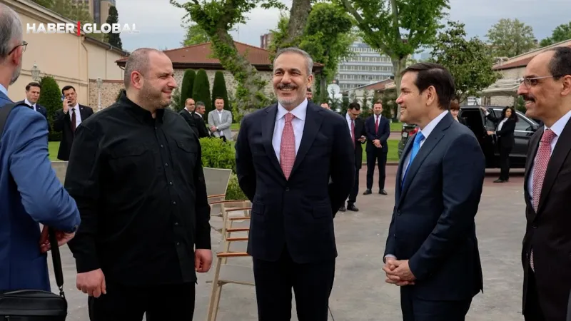 İstanbul'da Barış Umudu! Fidan ve Heyet Dolmabahçe'de Bir Arada