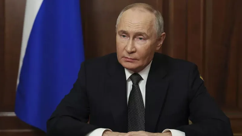 Putin İstanbul'a Geliyor Mu? Kritik Ziyaretin Perde Arkası!