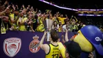 Şampiyon Fenerbahçe Beko yurda döndü