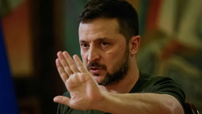 Zelenski: Bu gece Ukrayna'ya 103 insansız hava aracı ve bir balistik füze fırlatıldı